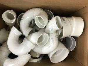 lot 164 image: WHITE PVC ASSORTED PARTS
