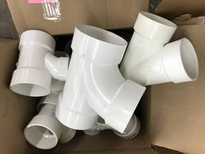 lot 199 image: ASSORTED PLUMBING PVC PARTS