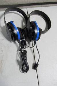 lot 81 image: Set of 2 Recon Chat Headset - Xbox