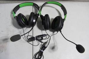 lot 78 image: Set of 2 Recon 50X Headset