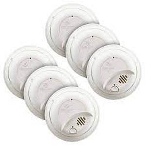 lot 62 image: First Alert 9120B Smoke Detector, Hardwired Alarm with Battery Backup, 6-Pack