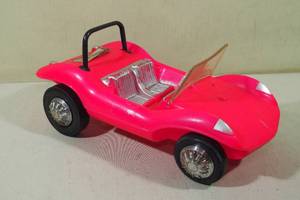 lot 11 image: Vintage Barbie Sun N Fun Dune Buggy