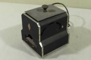 lot 12 image: Antique Smoker-Ette Cigarette Dispenser and Lighter