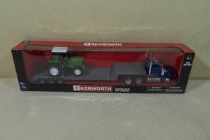lot 16 image: Kenworth W900 143 Scale Die-Cast Semi with Trailer and Tractor