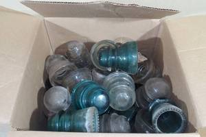 lot 33 image: Antique Glass Insulators - BlueWhite