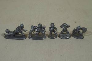 lot 47 image: Department 56 Pewter Monopoly Collector Figures