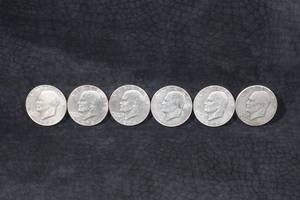 lot 59 image: 6 US Eisenhower Dollar Coins