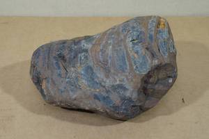lot 71 image: Banded Iron Formation Stone - 11 Pounds