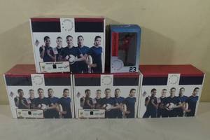 lot 86 image: Assorted USWNT Soccer Collectibles