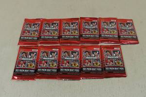 lot 101 image: 11 2021 Panini Prizm Draft Picks Basketball Card Packs