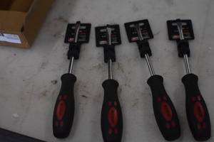 Screw Drivers