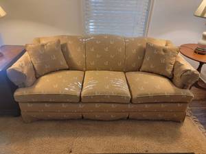 lot 20 image: Butterfly Cammel Back Sofa