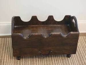 lot 87 image: Vintage Aesthetic Caddy
