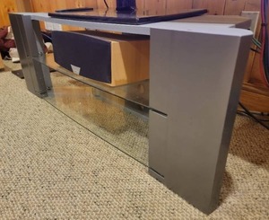 lot 58 image: Sleek Contemporary Entertainment Stand