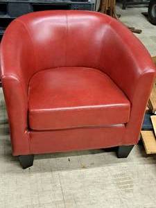 lot 33A image: Lounge Arm Chair