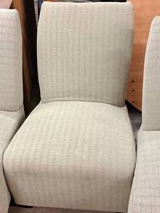 lot 40 image: Living Room Chair