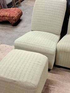 lot 41 image: Living Room Chair with Stool