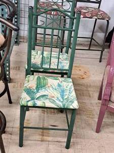 lot 62 image: Lot of (2) Floral pattern Dining Chairs