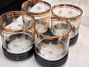 lot 315 image: Lot of (4) 4 Tumbler Glasses