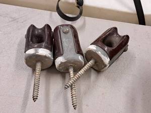 lot 384 image: Lot of (3) 5-12 Insulators