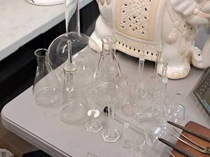 lot 396 image: Lot of (16) Lab Glassware