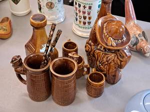 lot 402 image: Lot of (7) Miguel Ceramics