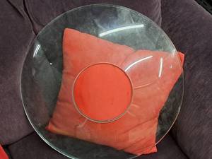 lot 186 image: Glass Shade