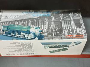 lot 182 image: TeleMania Crescent Train 1925 Locomotive Phone (in box)
