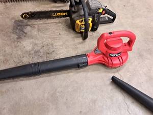 lot 87 image: Wal-Mart Hyper Tough Yard Blower