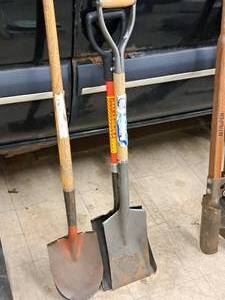 lot 109 image: Garden Tools - (2) Flat Shovels, (1) Spade