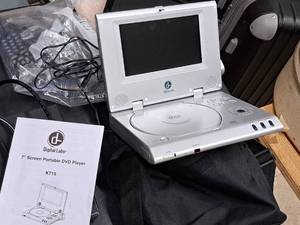 lot 132 image: Digital Labs 7 Portable DVD Player K715 with Case