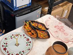 lot 201 image: Lot of (3) Decorative Serving Platters