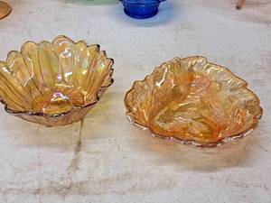 lot 228 image: Lot of (2) Decorative Glass Bowls