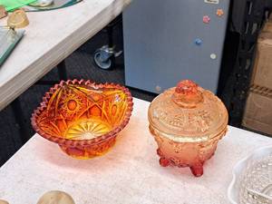 lot 221 image: Lot of (2) Glasswares - Bowl, Candy Dish