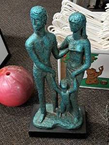 lot 236 image: Decorative Statue