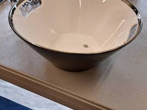 lot 242 image: Imperial Serving Bowl