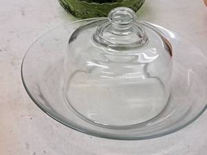 lot 254 image: Glass Bowl with Lid