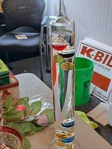 lot 284 image: 14 Floating Bobbers Table Dcor