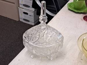 lot 447 image: Glass Candy Dish with Lid