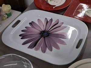 lot 461 image: Sunflower theme Serving Platter