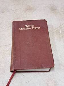 lot 531 image: Lot of (1) Shorter Christian Prayer