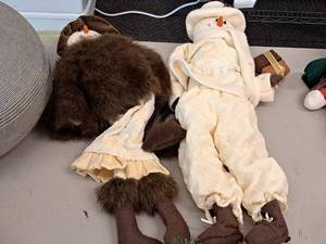 lot 564 image: Lot of (2) Snowman theme Dolls