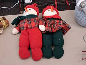 lot 565 image: Lot of (2) Snowman theme Dolls