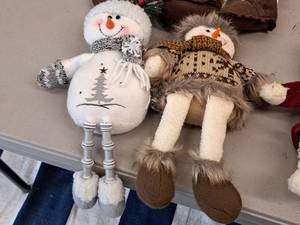 lot 566 image: Lot of (2) Snowman theme Dolls