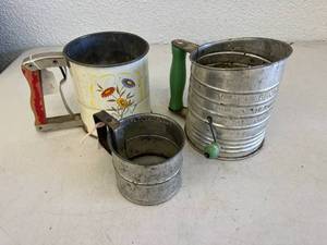 lot 39 image: Vintage Kitchen Sifters