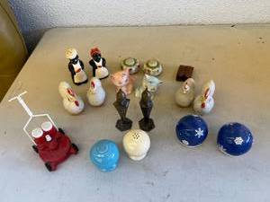 lot 53 image: Salt & Pepper Shakers