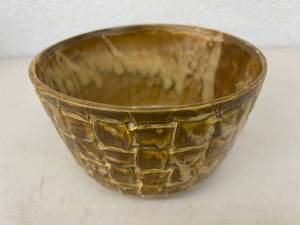 lot 67 image: McCoy Pottery