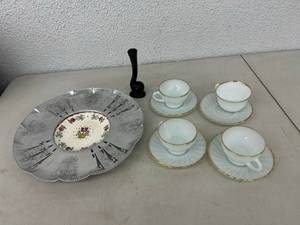 lot 77 image: Farber & Shlevin Tray, Frankoma Vase & CupsSaucers