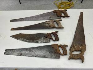 lot 118 image: Vintage Saws