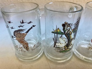 lot 143 image: NOS Schmidt Beer Collector Series Mugs